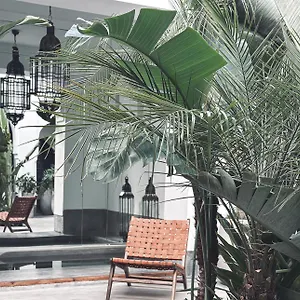 Atay Hotel